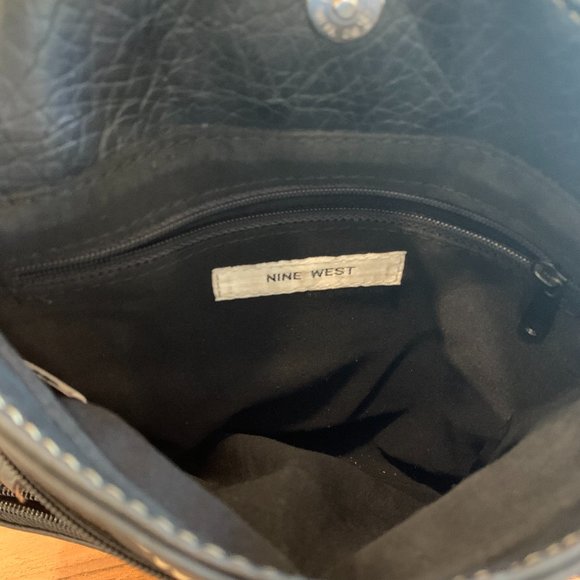 Nine West Clutch - Picture 5 of 5